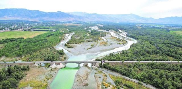 去新疆旅游,坐火车,在新疆游玩7天,怎么走最好图14