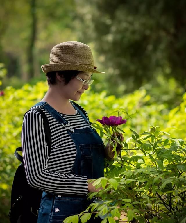 夏日炎炎,如何拍摄清爽的白纱裙子图7