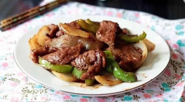 蚝油牛肉用什么肉(蚝油牛肉用什么肉做好吃)图2