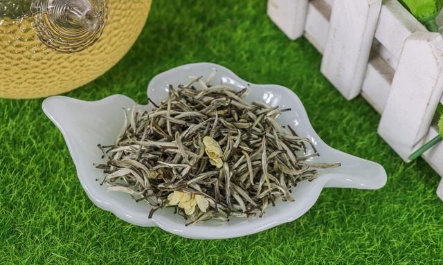 如何正确冲泡茉莉花茶图3